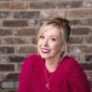 'Photo of Dara McGarry